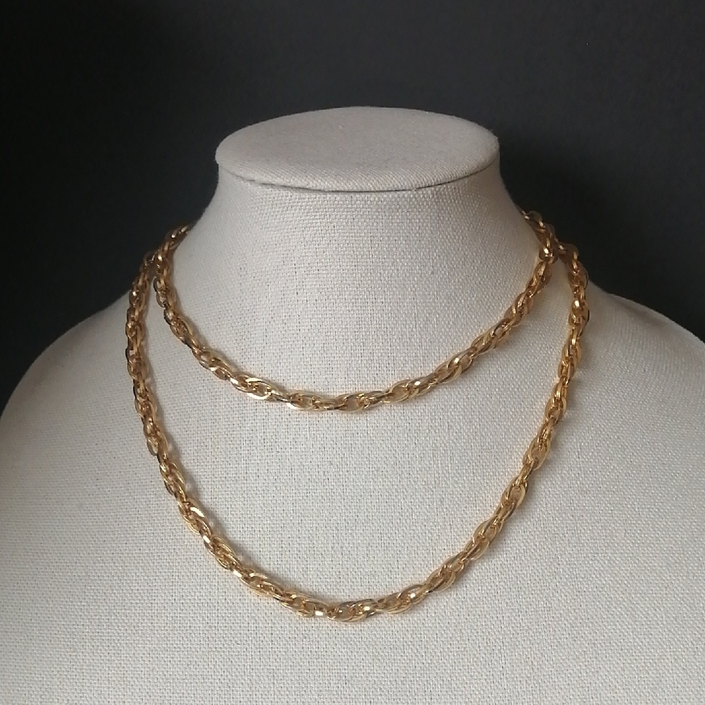 Vintage Chain Necklace Goldtone Heavy Chunky